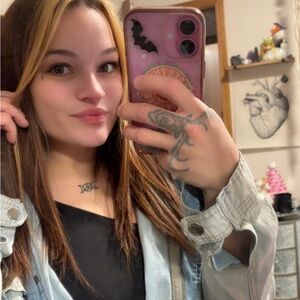 Meet your Posher, Brianna